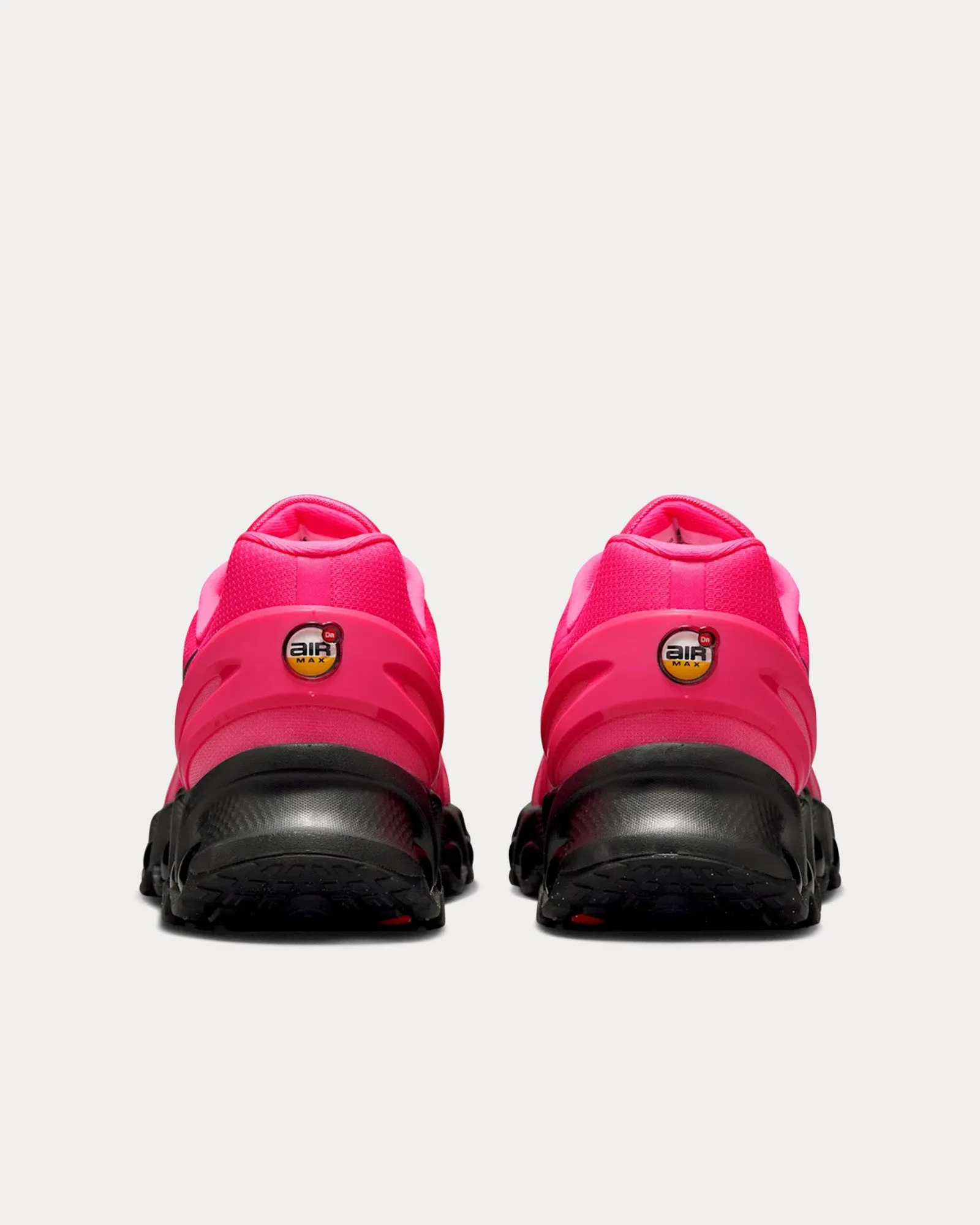 Air Max Dn8 Hyper Pink Low Top Sneakers