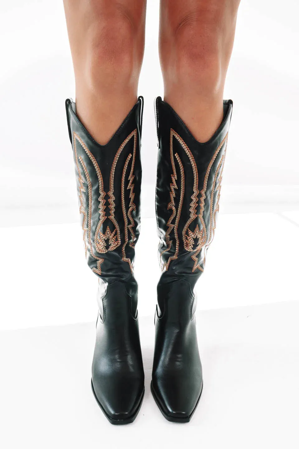 Calvin Boot ~ Black