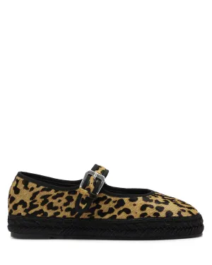 Cast Leopard