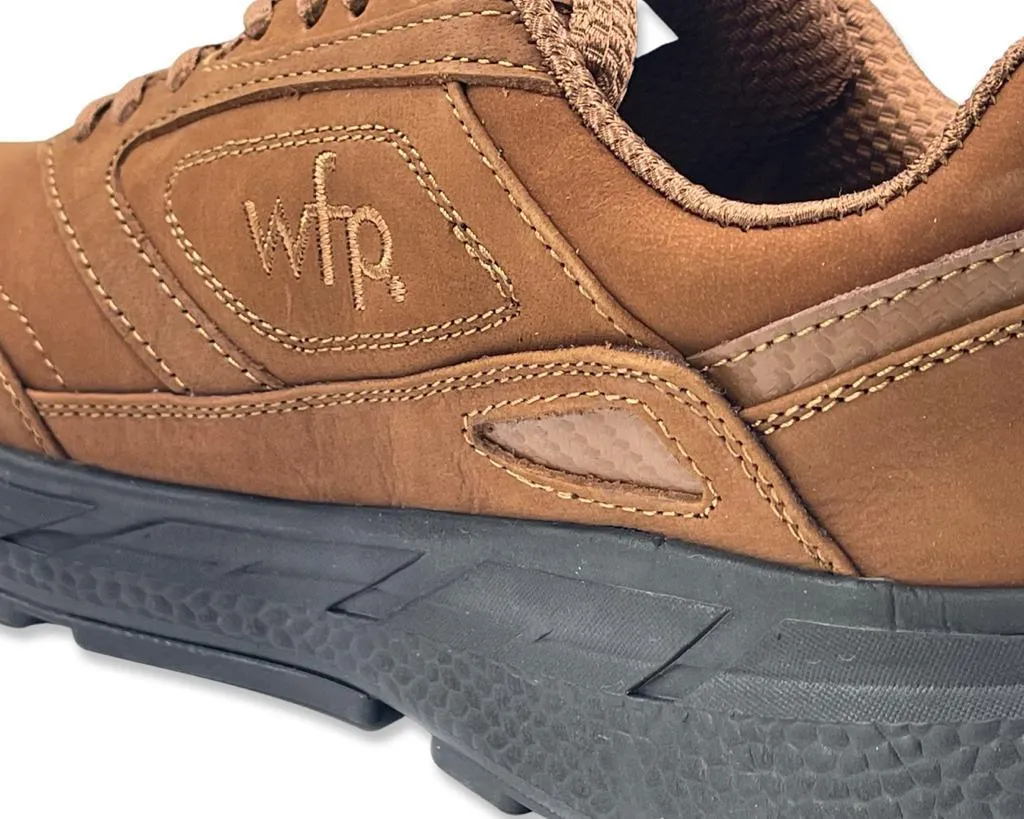 Columbus WFP Walking Shoes - Walking Boost Wide 4E Brown Suede