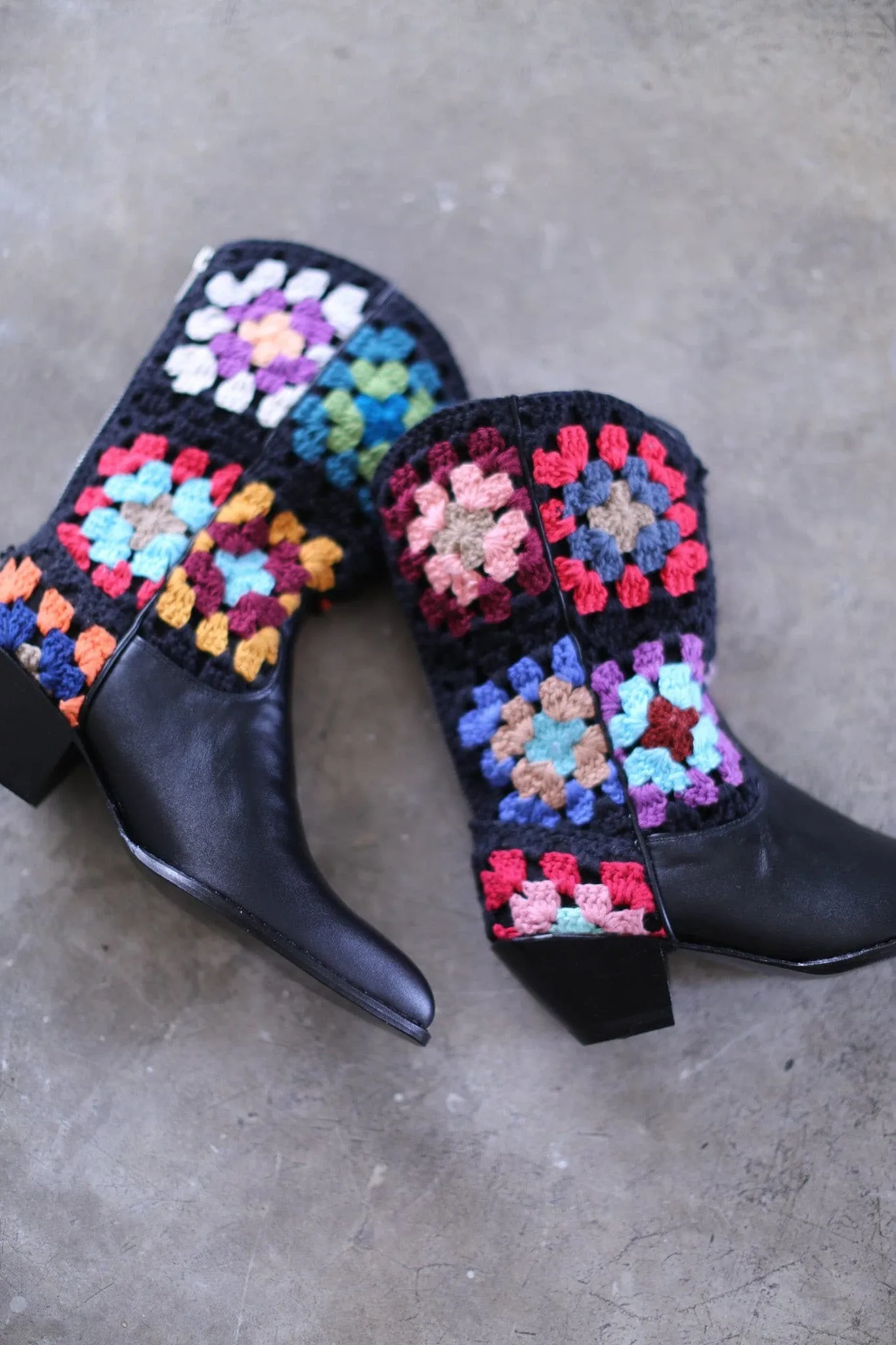 CROCHET BOOTS SYMILONE
