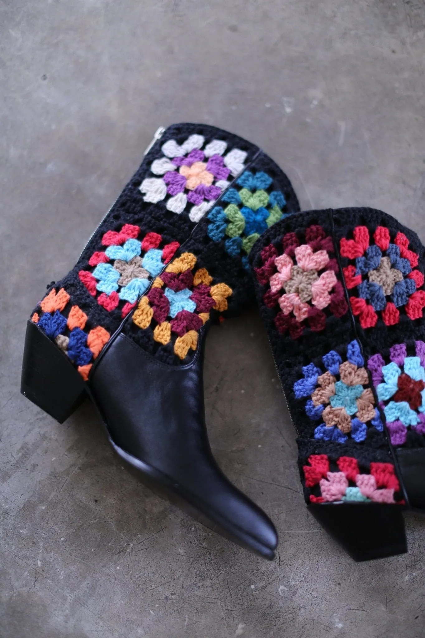 CROCHET BOOTS SYMILONE