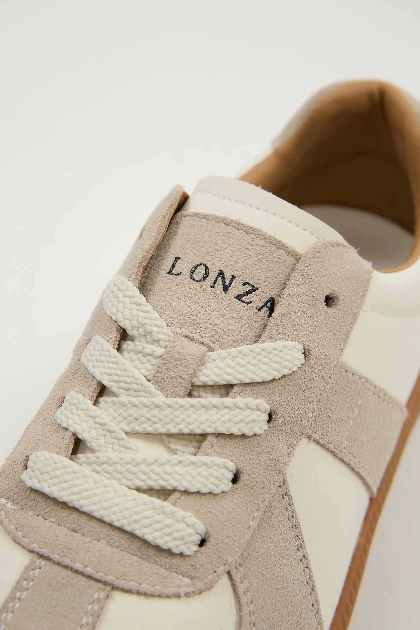 Delta Beige