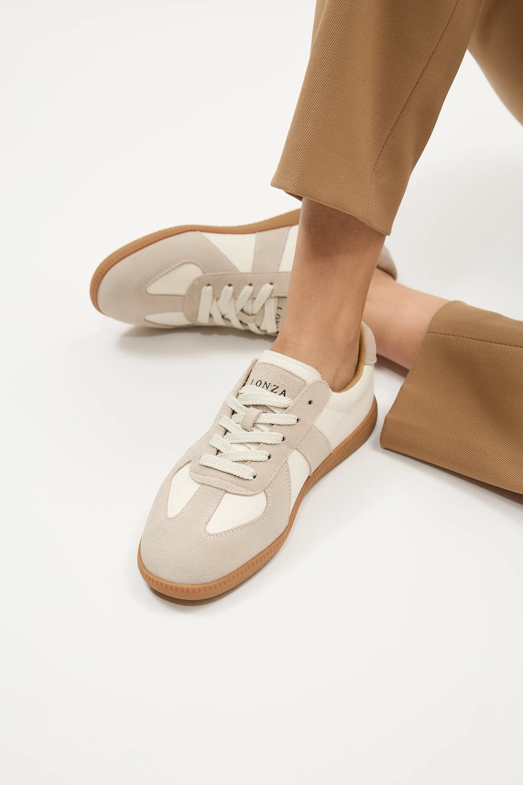 Delta Beige
