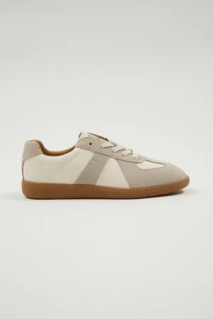 Delta Beige