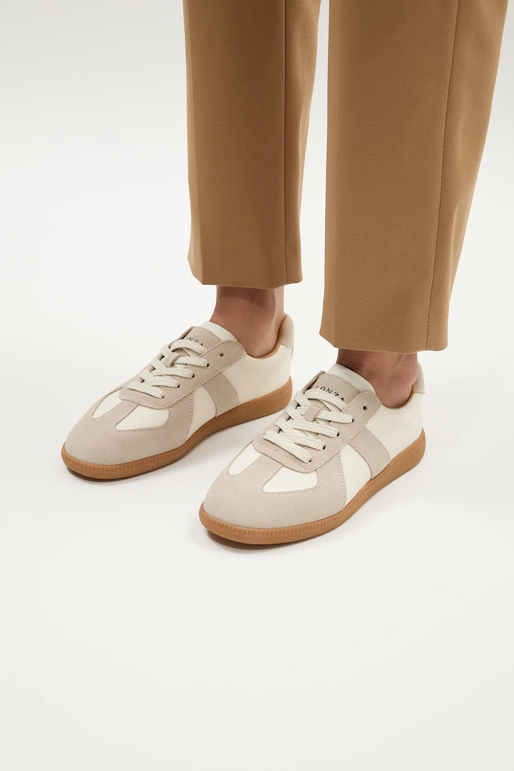 Delta Beige