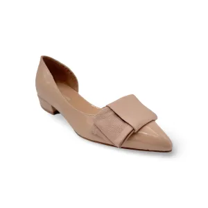 Etah Nude Flat