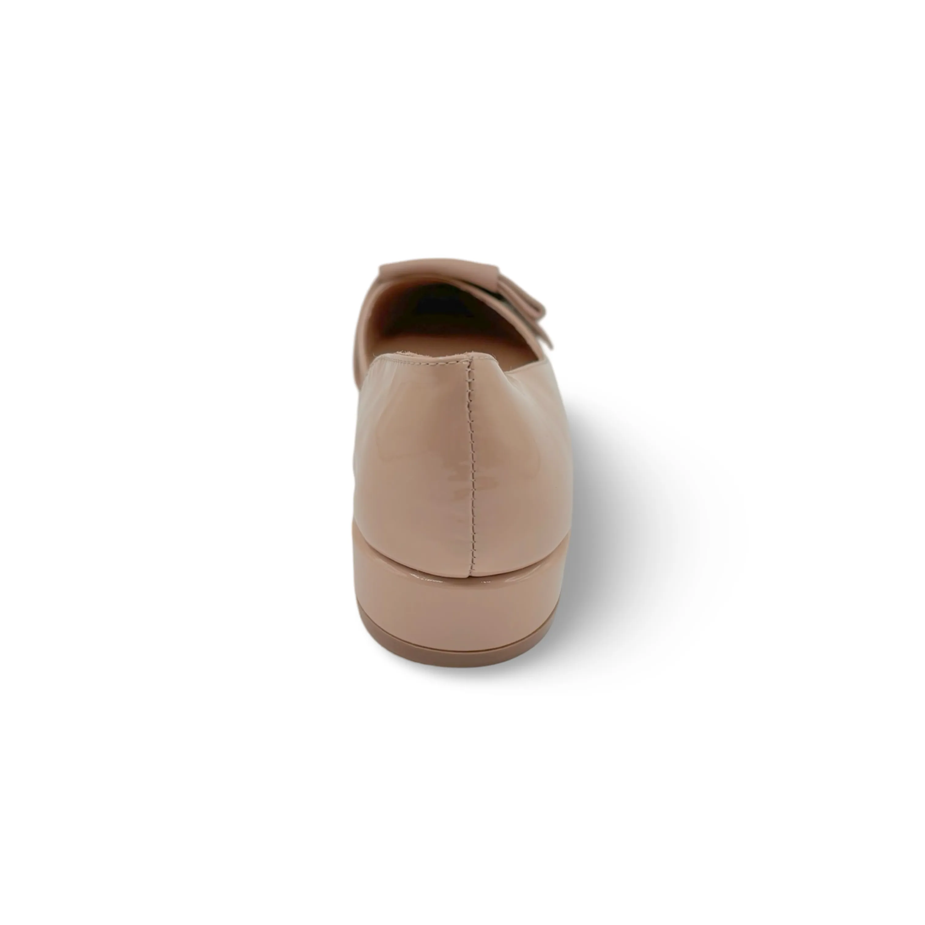 Etah Nude Flat