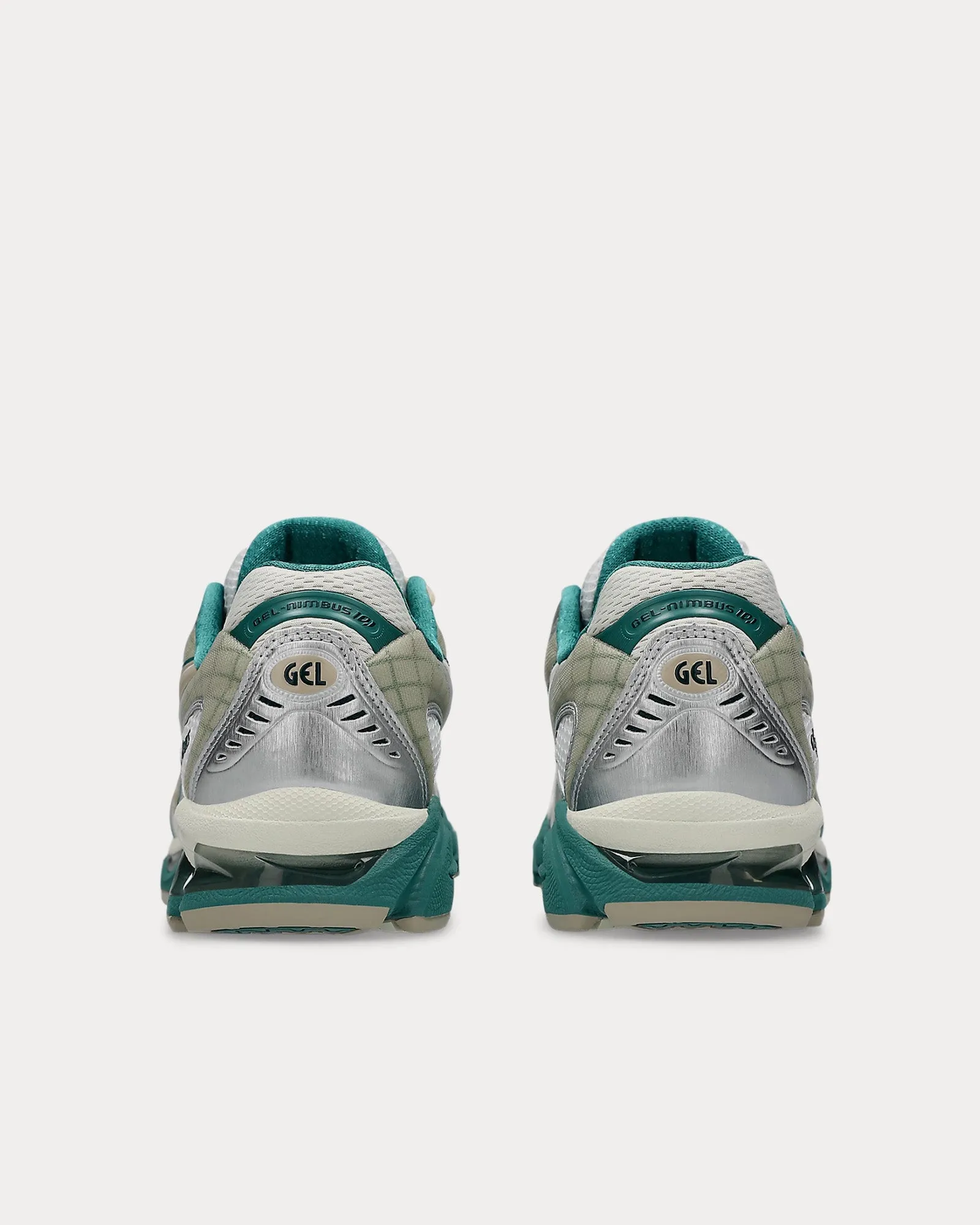 Gel-Nimbus 10.1 White / Rainy Lake Low Top Sneakers