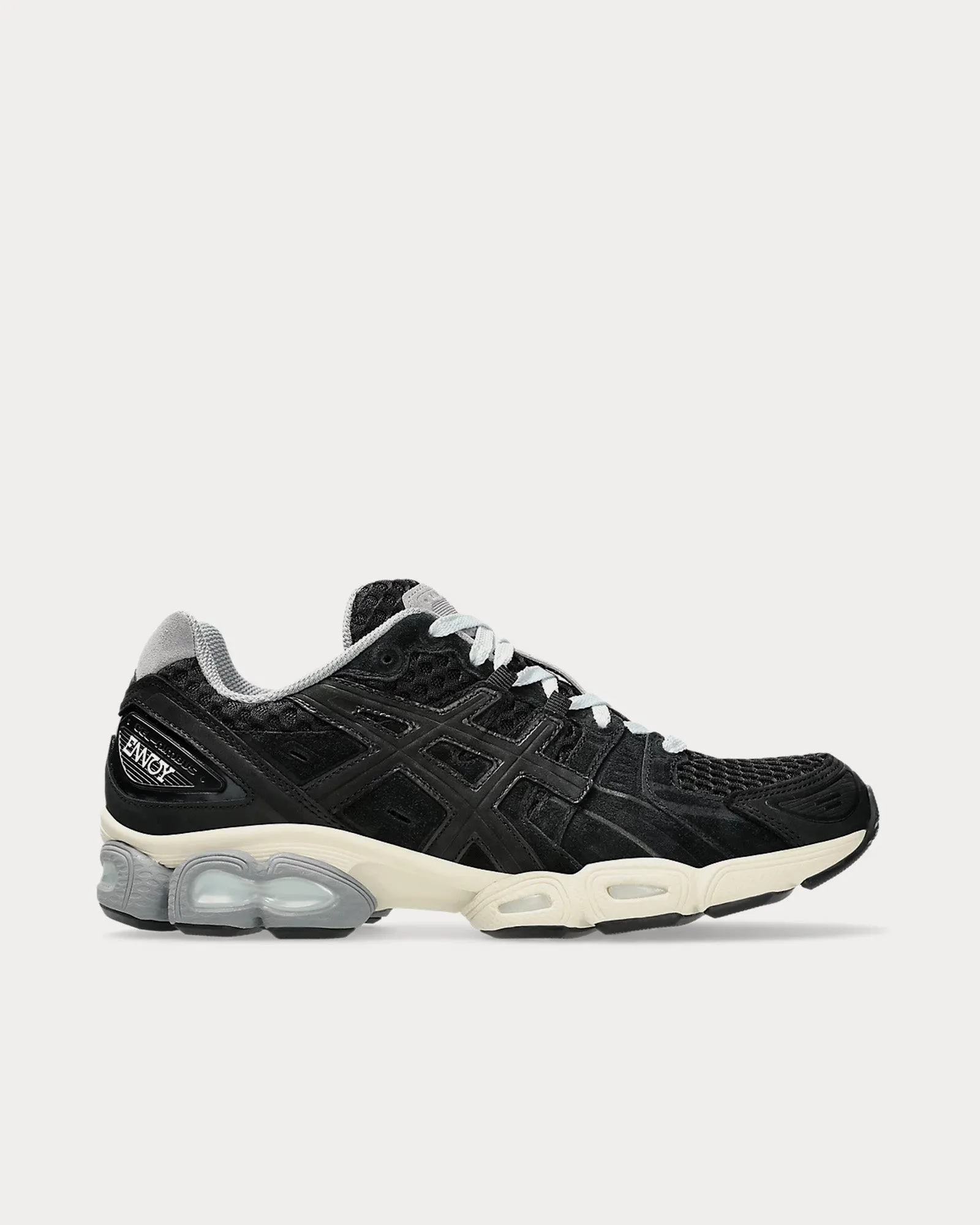 Gel-Nimbus 9 'The Professional' Black / Sheet Rock Low Top Sneakers
