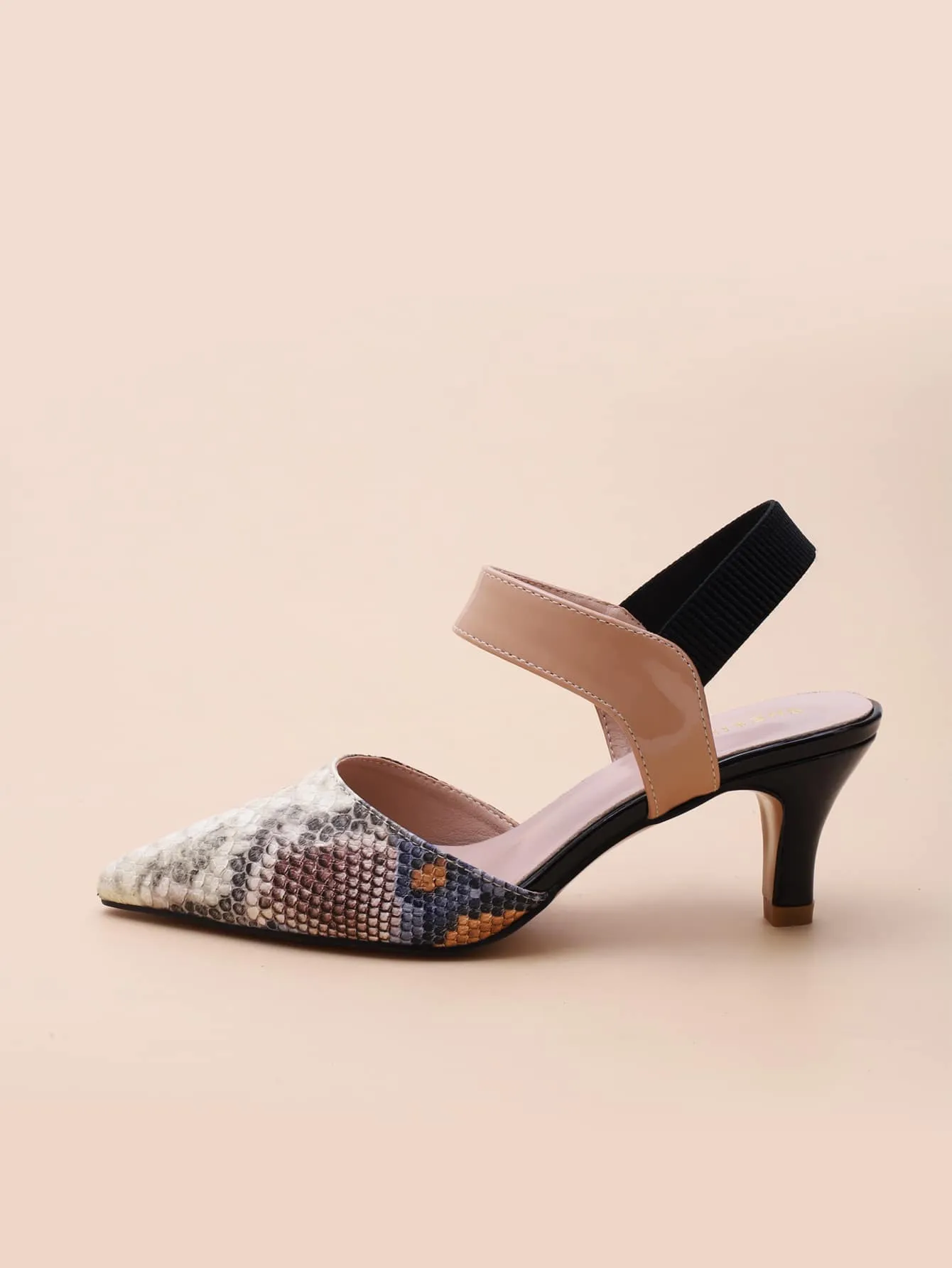 Point Toe Snakeskin Slingback Pumps