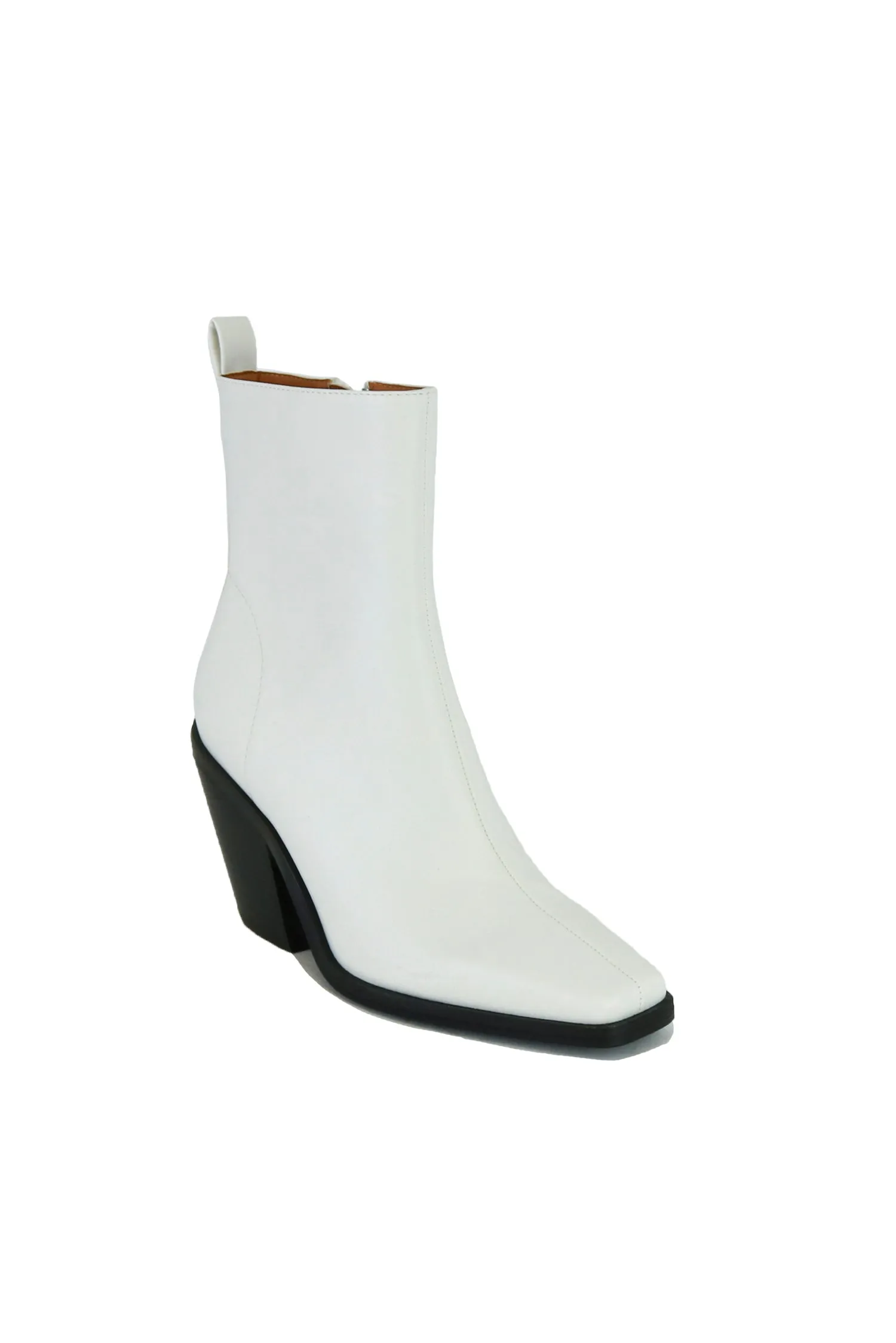 Sleek Block Heel Boots BRONDA-05