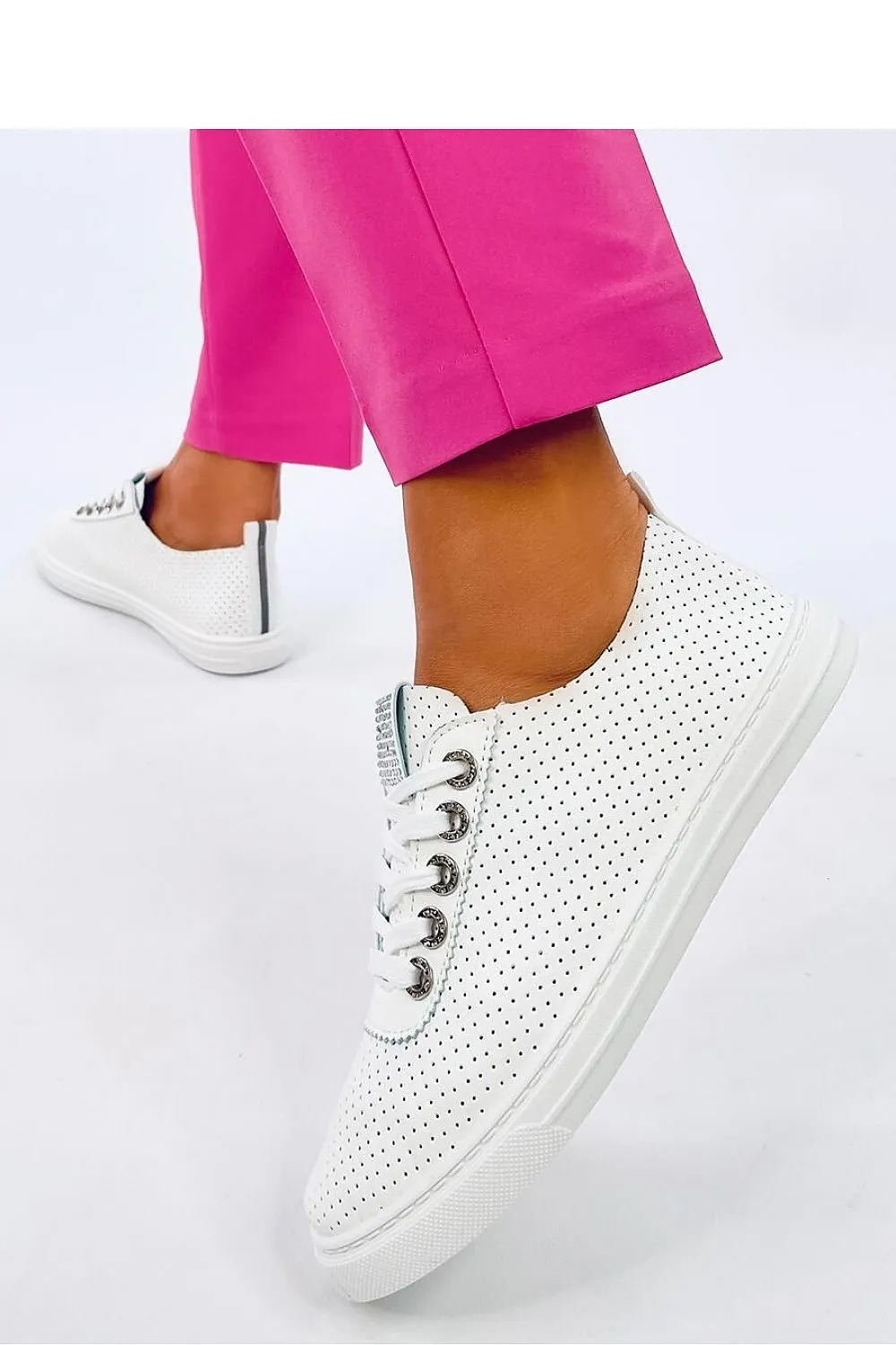 Sneakers model 192185 Inello