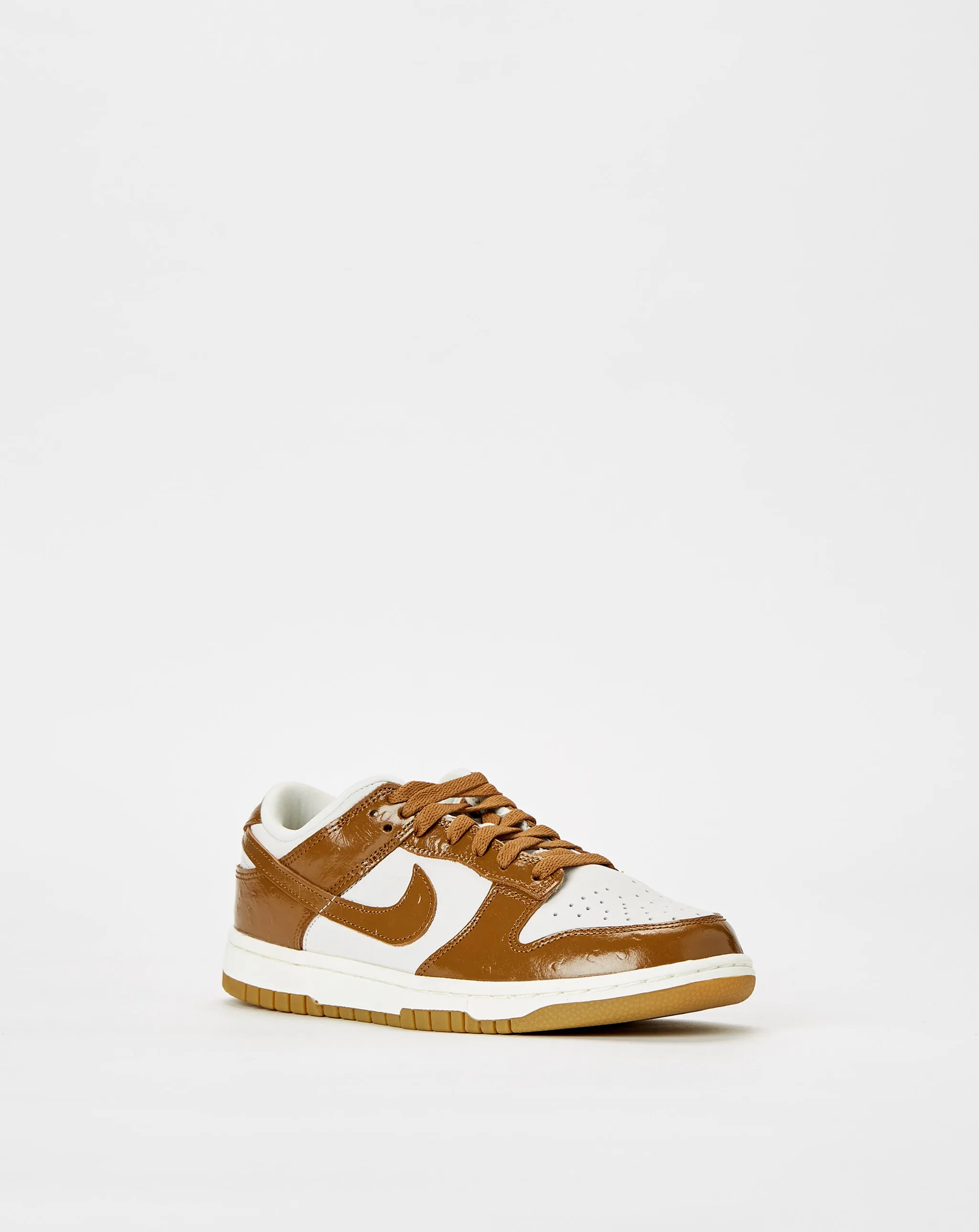 Women's Dunk Low LX