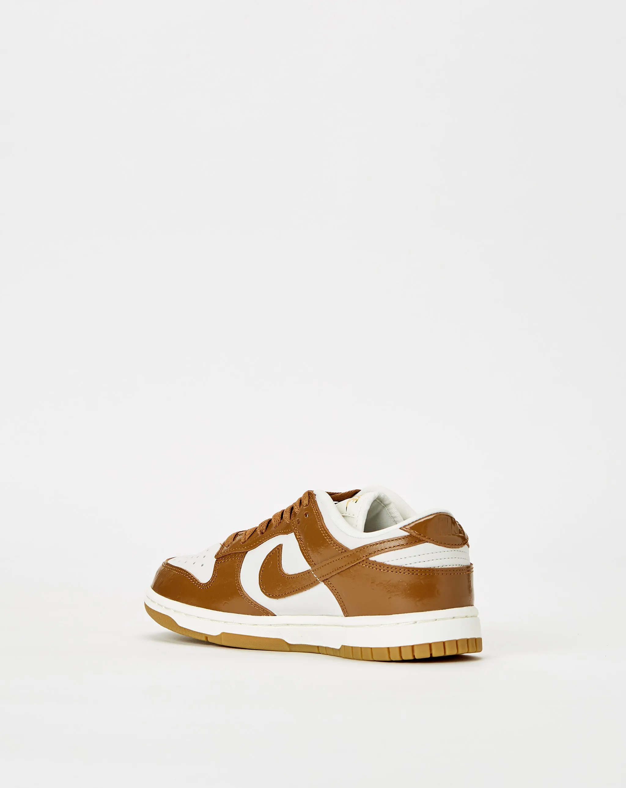 Women's Dunk Low LX